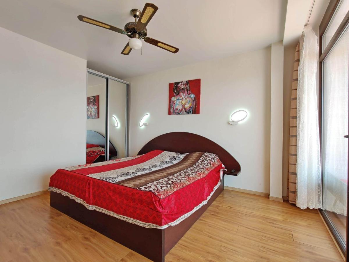 Vip Apartments Sovinion Odessa Dış mekan fotoğraf